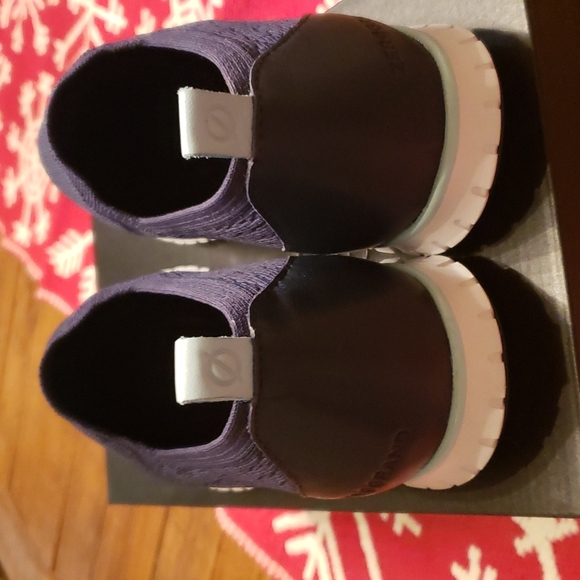cole haan zerogrand slip ons 9.5 - Picture 3 of 6